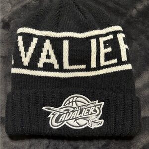 Mitchell & Ness Black and White Cavaliers Beanie